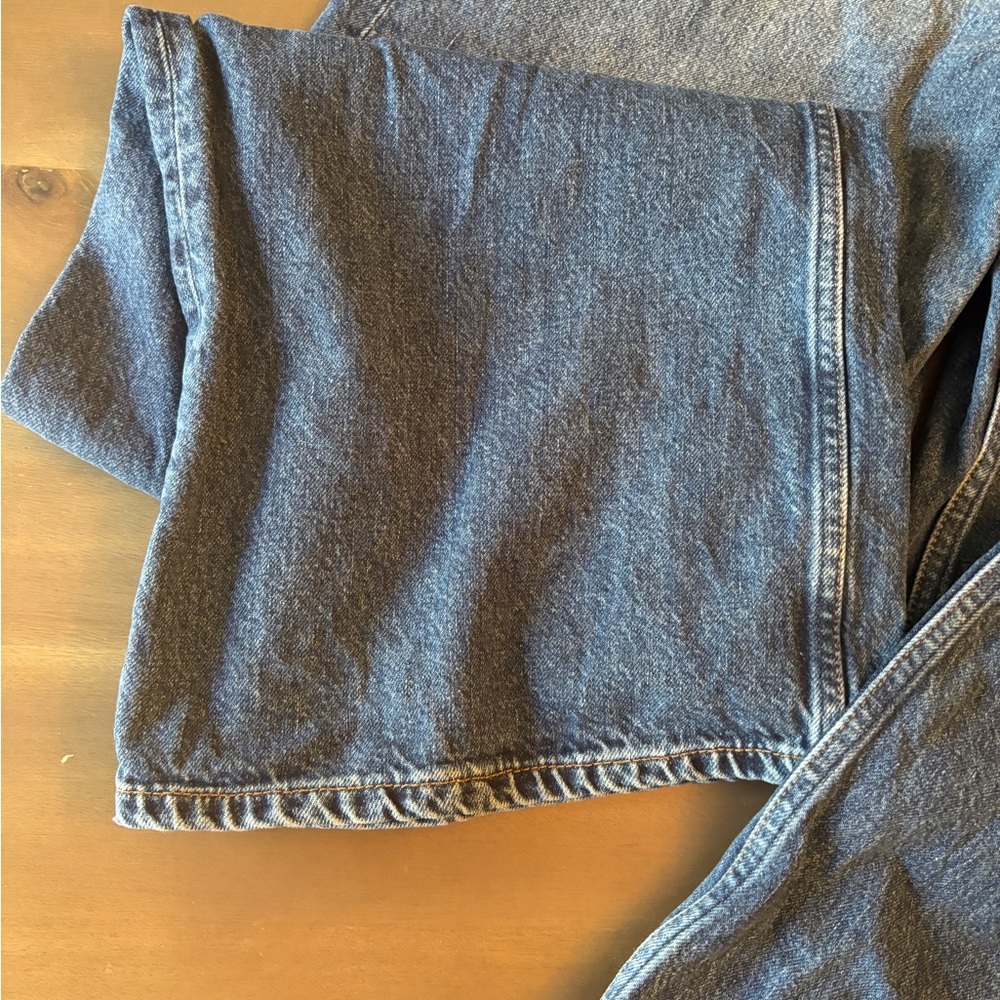 Reformation Relaxed Fit Blue Jeans - Picture 5 of 7
